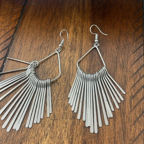 6 pairs bundle fashion earrings dangling drop hoops silver gold green black - Picture 8 of 16